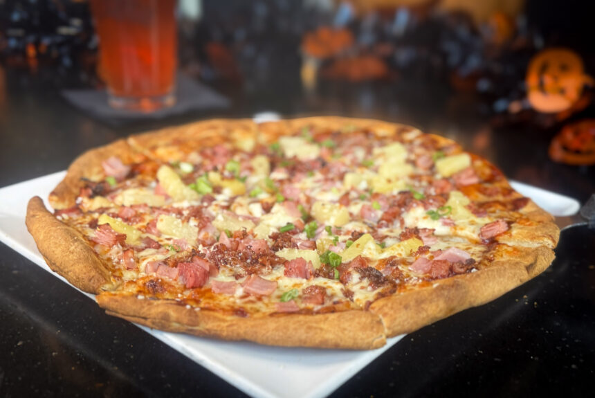 November Pizza Of The Month – Hawaiian Pizza